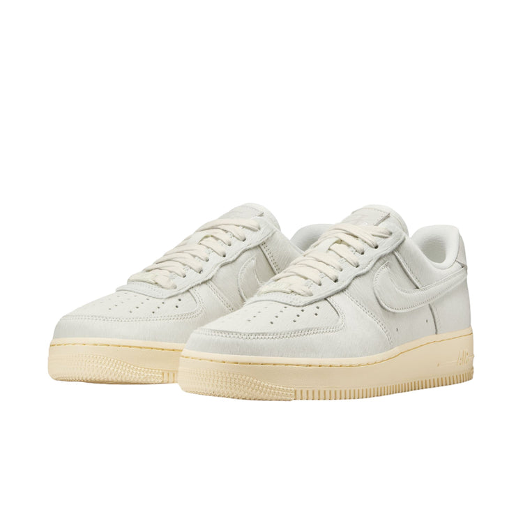 NIKE Air Force 1 '07 Pony Hair White Sneakers  II7398-100