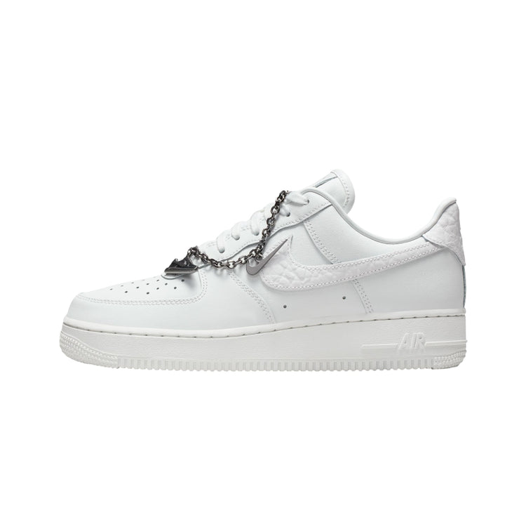 NIKE Air Force 1 '07 Low Sneakers White IM6485-121