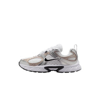 NIKE V5 RNR Little Kids' Sneakers White (PS) IR2305-100