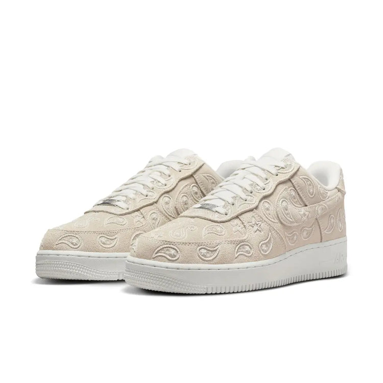 NIKE Air Force 1 '07 LV8 Sneakers White IU2363-100