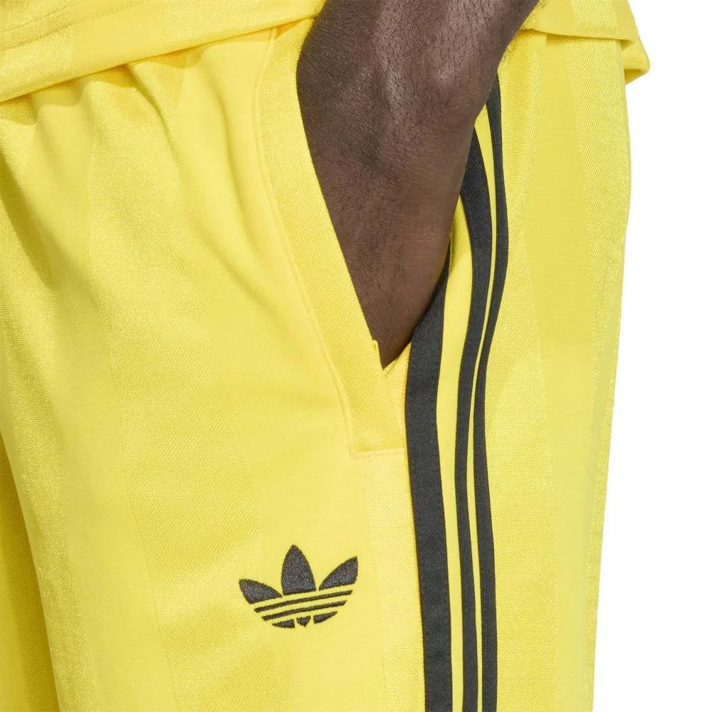 ADIDAS 3-Stripes Loose Engineered Shorts Yellow KE3592