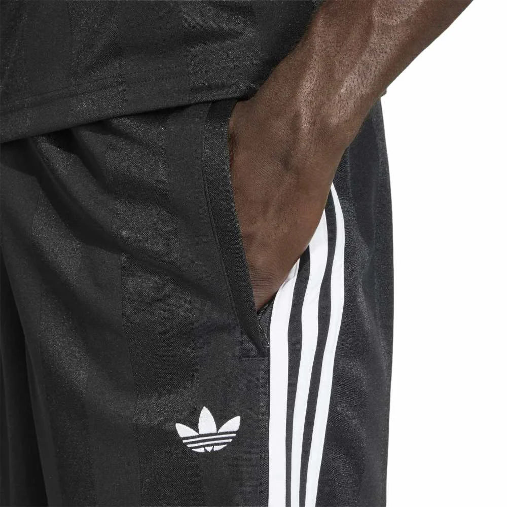 ADIDAS 3-Stripes Loose Engineered Shorts Black KE3594
