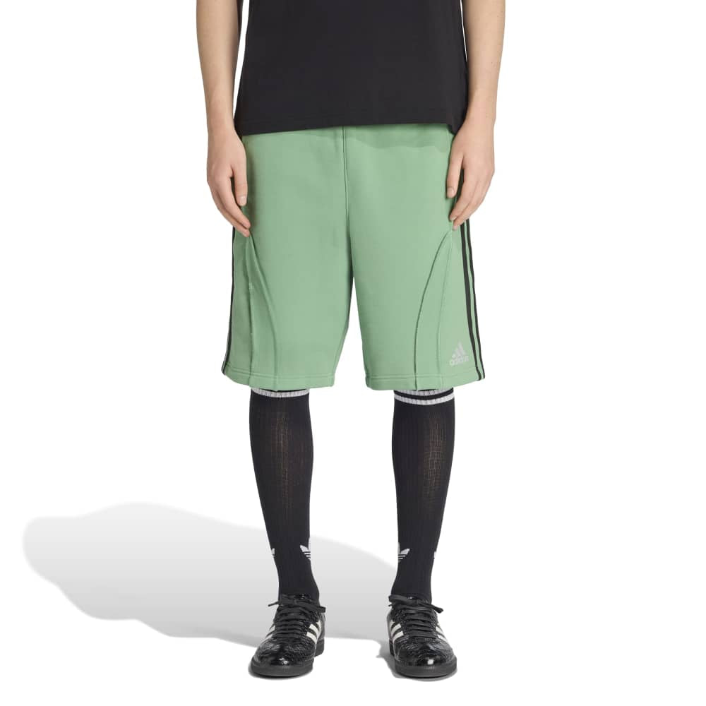 ADIDAS Adilenium Season 4 Teamgeist Fleece Short Green KF8530