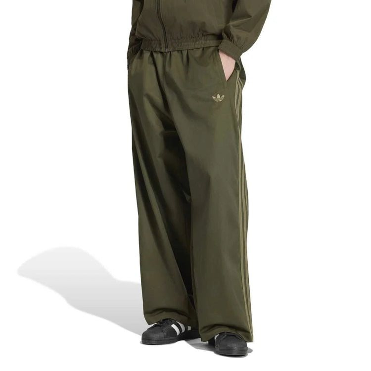 ADIDAS Adicolor SST Cotton Twill Pant Green KR1386
