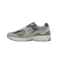 NEW BALANCE 2002R Rain Cloud Sneakers M2002RDA
